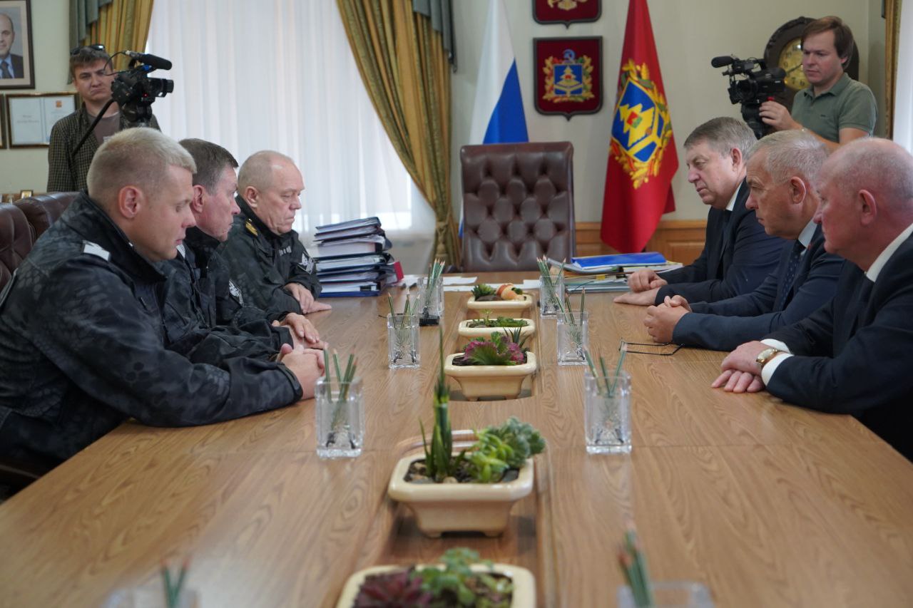 Брянский губернатор встретился с руководителем управления Федерального агентства по рыболовству