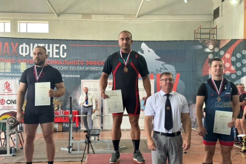 Брянский тяжелоатлет выиграл соревнования «Волжская Битва»