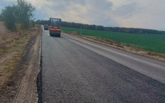 Свыше девяти километров дороги ремонтируют по нацпроекту в Клинцовском районе 