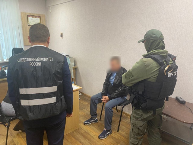 Жителя Дятьково обвиняют в нападении на инспектора ГИБДД