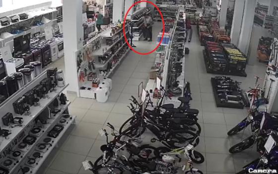 Подозреваемого в краже сварочного аппарата брянца задержали полицейские