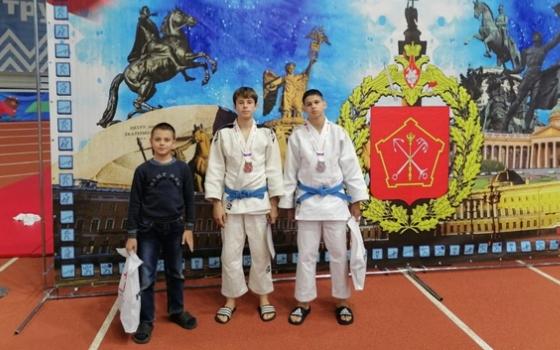 Брянские дзюдоисты завоевали две медали чемпионат военного Ленинградского округа