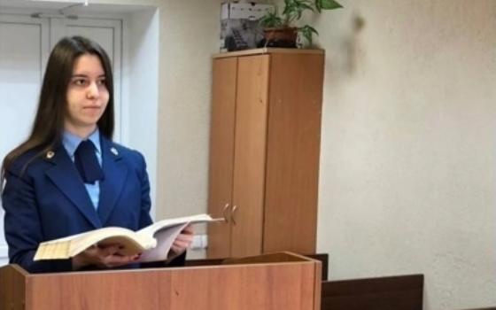 Жителя Клинцов суд отправил на работу за нападение на сотрудникам полиции