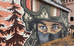 Связь поколений на фасадах Смоленска