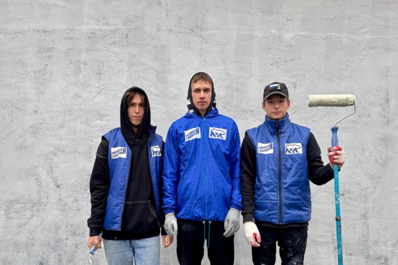 Связь поколений на фасадах Смоленска 