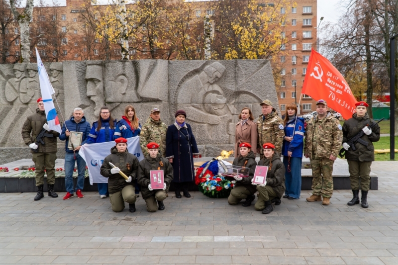 Возвращая имена героев 