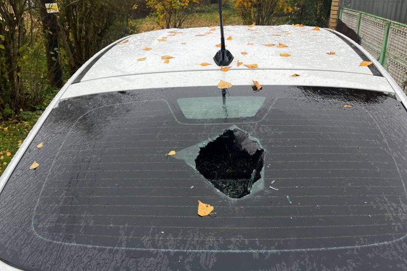 Брянские полицейские задержали подозреваемого в повреждении автомобиля 