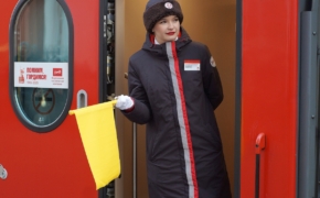 Двухэтажный поезд начал курсировать между Брянском и Санкт-Петербургом