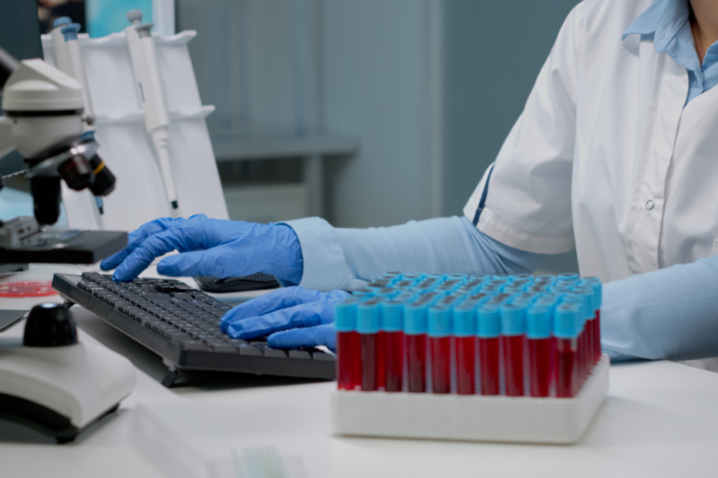 ФГБУ «ВНИИЗЖ» переходит на электронный документооборот при оформлении протоколов исследований на наличие антител к вирусу бешенства 