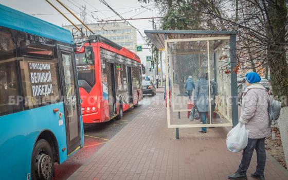 Новые остановки поставили на улице Красноармейской в Брянске