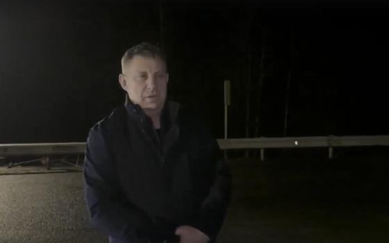 Брянский губернатор проехал по новому мосту в Выгоничском районе