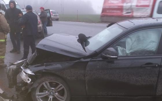 Спасатели деблокировали пострадавшего после ДТП в Брянском районе