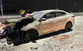 Легковушка снесла столб на дороге в Большом Полпино