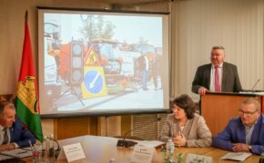 Бороться со снегом зимой в Брянске будут 125 машин и восемь рабочих бригад