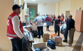 Портрет современного героя: без плаща, но с открытым сердцем