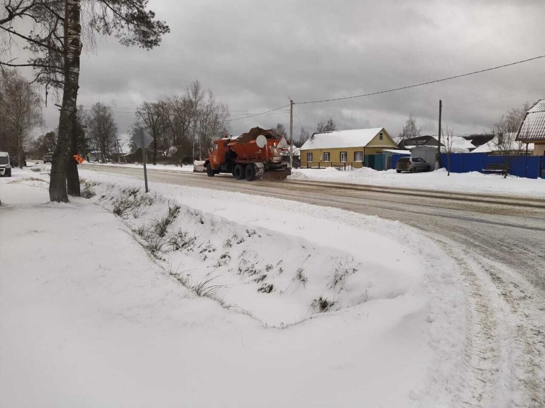 Свыше 4,8 тысяч тонн реагента потратили за сутки брянские дорожники
