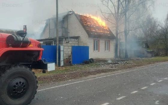 Жилой дом потушили спасатели в Красногорском районе в пятницу