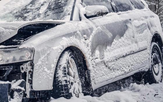 Машина выехала на тротуар и сбила пешехода в Трубчевском районе