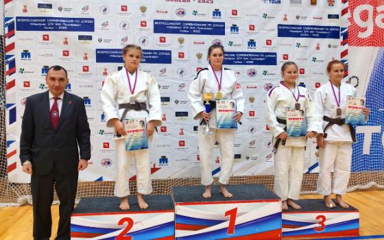 Брянские дзюдоисты завоевали четыре медали на турнире в Липецкой области