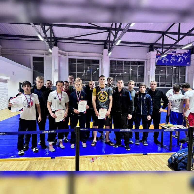 Брянские борцы завоевали четыре награды на первенстве ЦФО