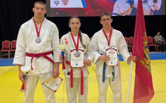 Брянские бойцы привезли четыре награды из Курска