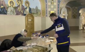 ЛДПР помогает в День Крещения Господня