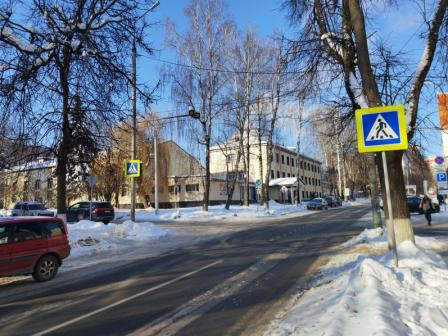 Иномарка сбила ребёнка на переходе в Брянске