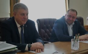 Брянский губернатор обсудил энергетическую безопасность  с гендиректором филиала ПАО «Россети»