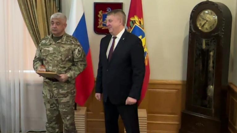 Министр обороны РФ присвоил звание брянскому губернатору