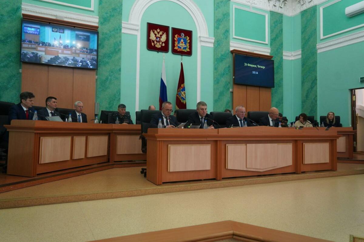 Брянские депутаты утвердили новую меру поддержки многодетных семей