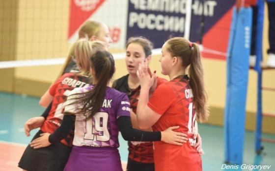Брянские волейболистки выиграли два матча полуфинала чемпионата России
