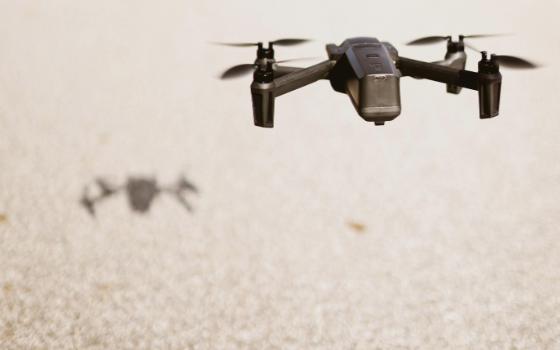 Сотрудник агропредприятия пострадал при атаке в Севском районе