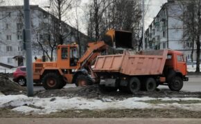 185 тонн снега вывезли дорожники из Брянска за сутки