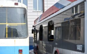 Пассажиры троллейбуса №14 не пострадали при ракетном ударе по Брянску