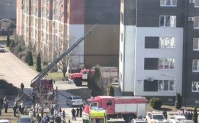 63 человека спасли пожарные из горящего дома в Брянском районе