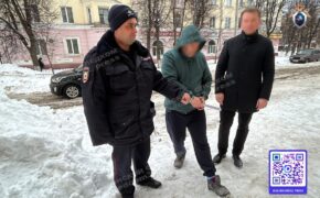Суд отправил двоих брянцев под стражу за нападение на правоохранителя