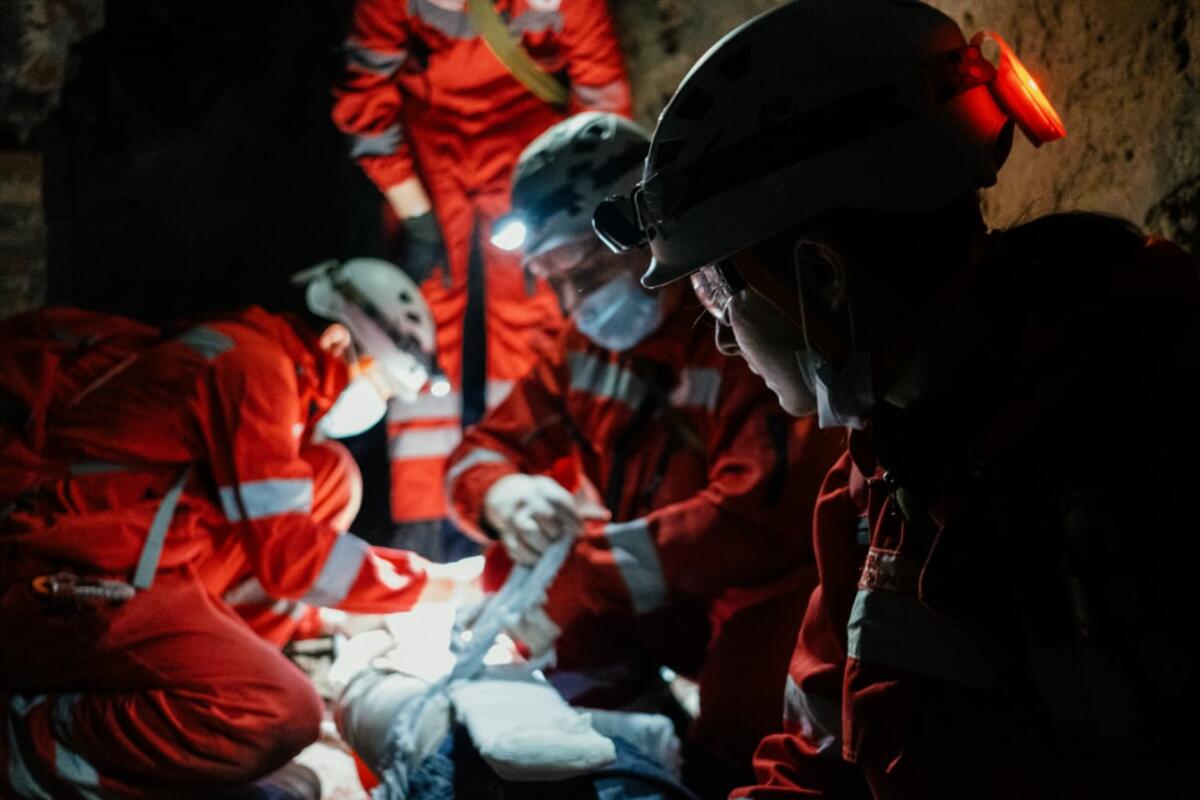 Вы можете помочь пожилым людям вместе с Красным Крестом