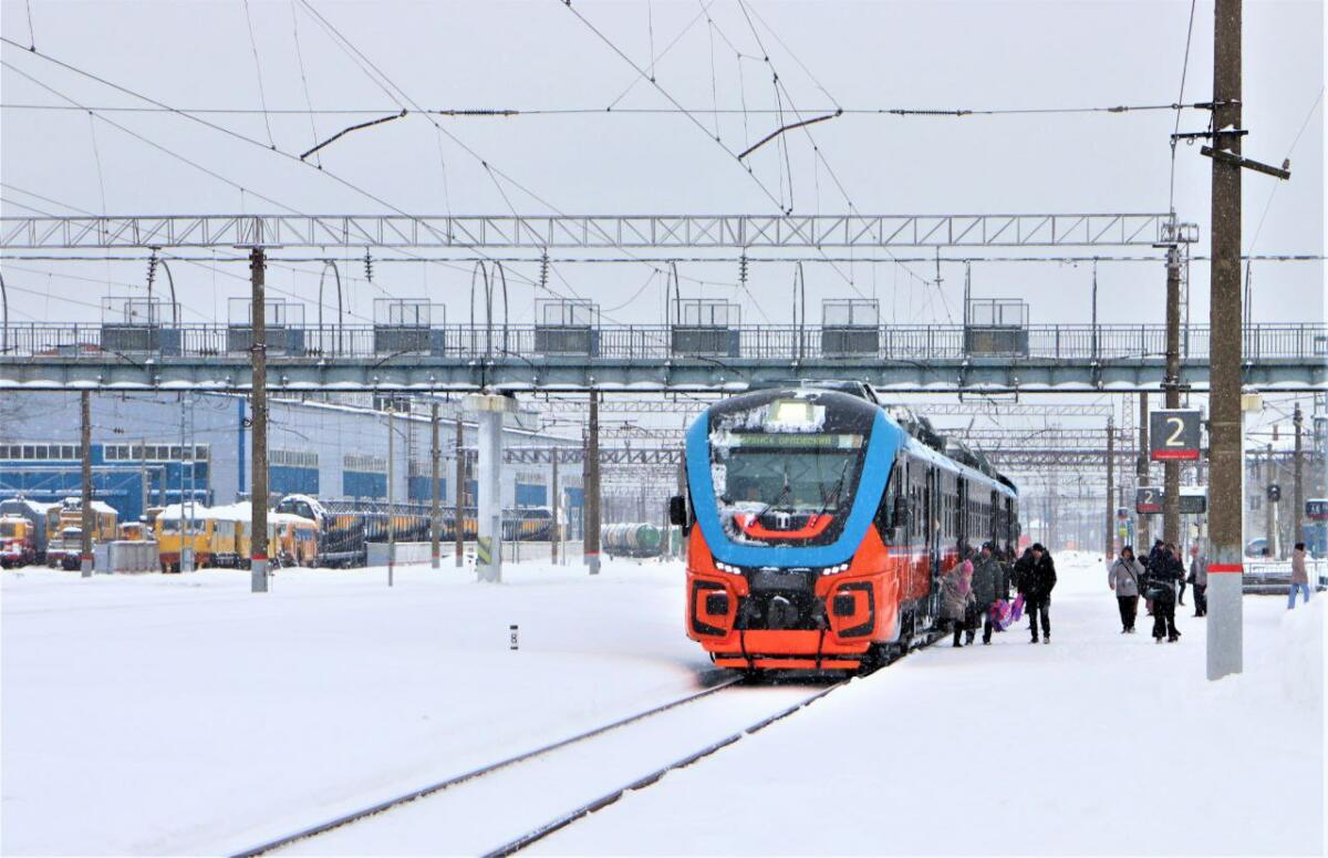 Расписание пригородных поездов Унечского направления изменится из-за ремонта