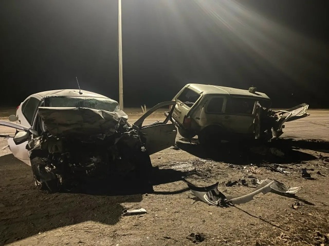 Два водителя погибли при столкновении машин на трассе в Севском районе