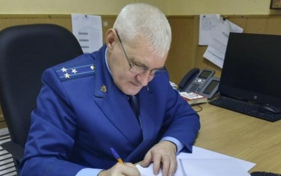 Житель Суража предстанет перед судом за дачу взятки инспектору ДПС