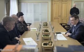 Брянский губернатор встретился с управляющим региональным отделением ПАО Сбербанк