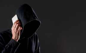 Дистанционные мошенники обманули 17 брянцев за неделю