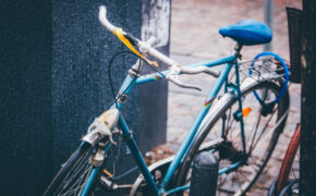 Кражу двух велосипедов раскрыли полицейские в Карачеве