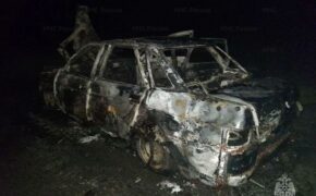 Легковой автомобиль сгорел на брянской трассе