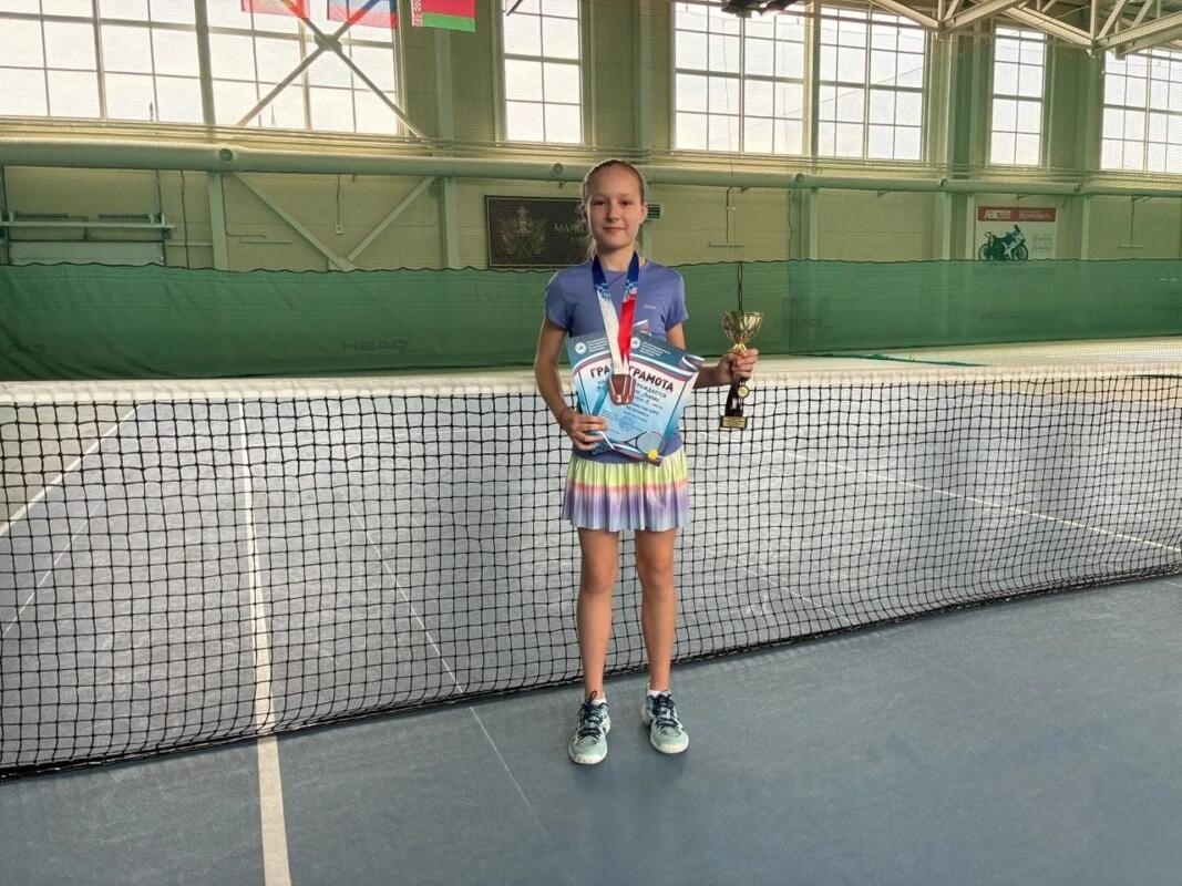 Брянские теннисисты трижды поднялись на пьедестал почёта на первенстве ЦФО