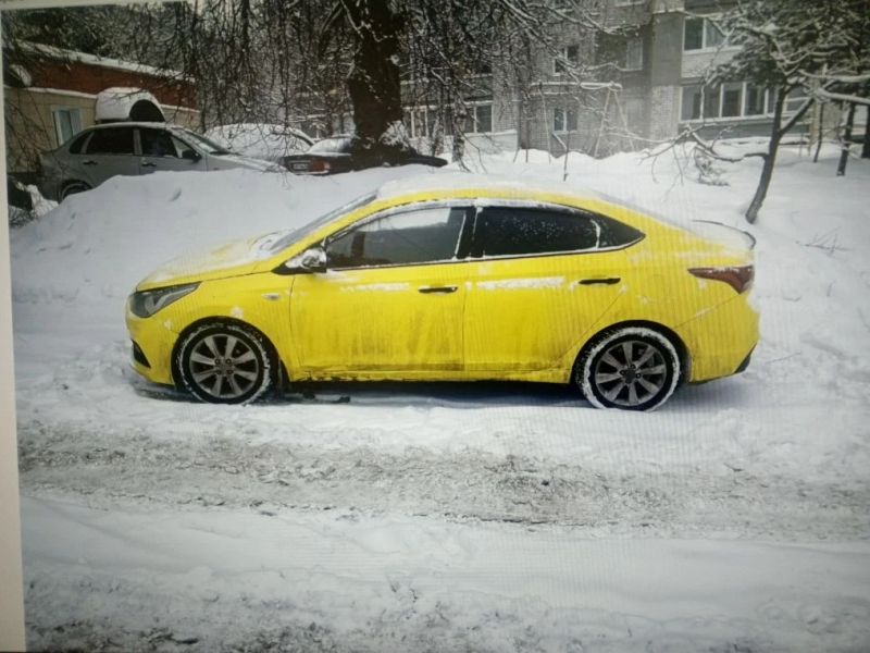 Полицейские оперативно раскрыли кражу автомобиля из автосервиса в Брянске