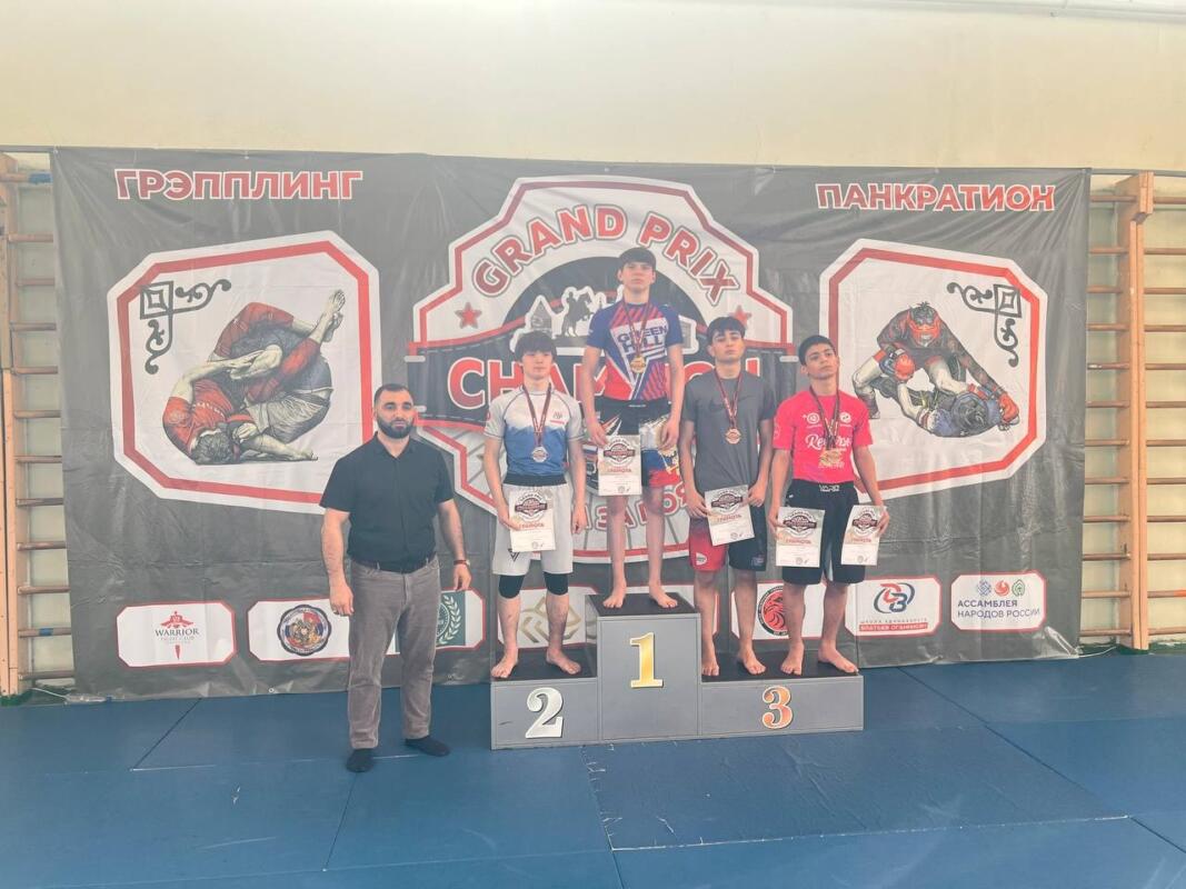 Брянцы завоевали две медали на турнире по ММА в Орле