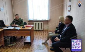 Двоих сотрудников брянской коммерческой организации обвиняют в получении взятки