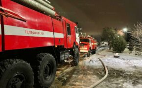 Жилой дом загорелся в Новозыбковском округе утром в понедельник