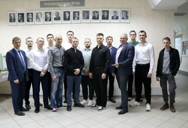 Фабрика кадров для цифровой промышленности